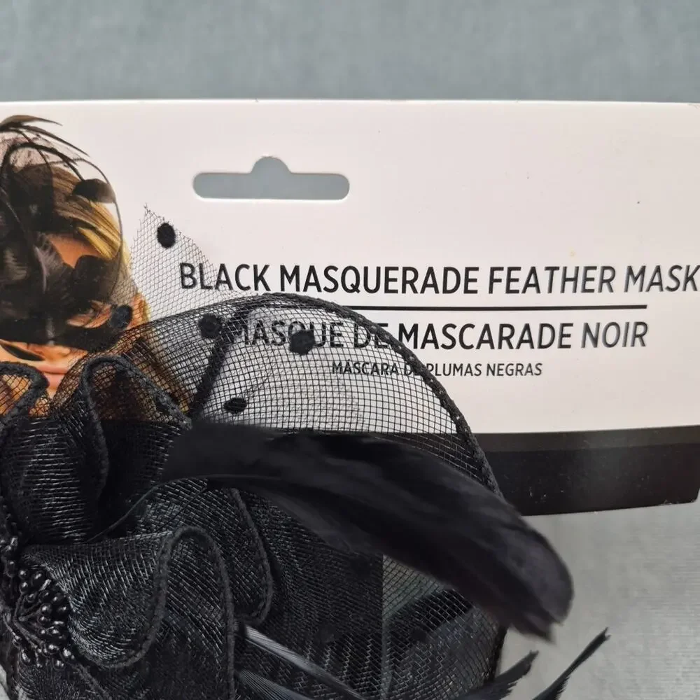 Black Masquerade Mask, Glitter, Feathers, Rhinestones Mardi Gras , Halloween